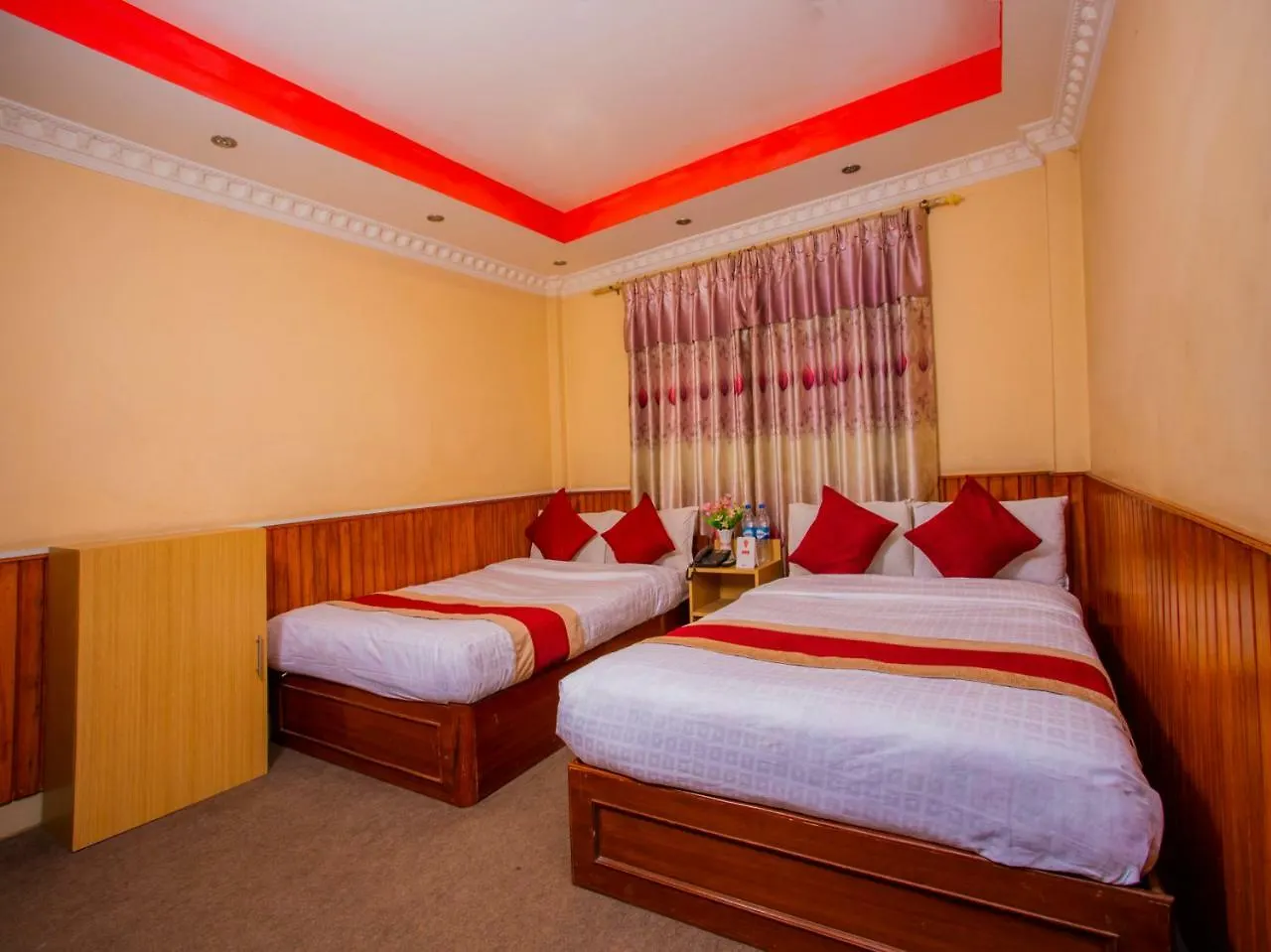 Oyo 305 Hotel Gauri Pashupatinath